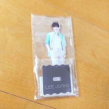 2PM - 2PMジュノ　アクリルフォトスタンド Amazon.co.jp: 2PM JUNHO アクスタ ジュノ アクリルスタンド